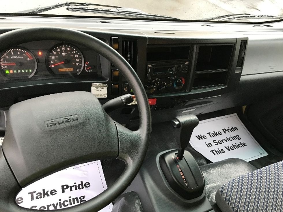 Light Duty Box Truck-Light and Medium Duty Trucks-Isuzu-2023-NPR EFI-New Castle-DE-98,754\n\t\tmiles-$ 41,250 - Image 18
