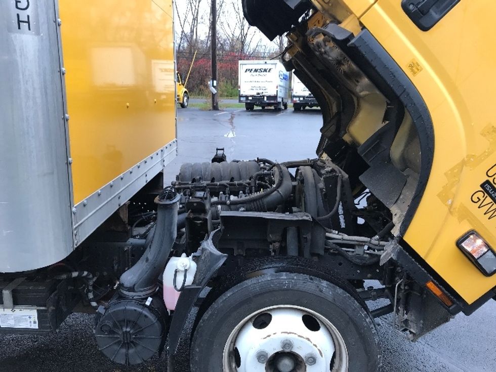 Light Duty Box Truck-Light and Medium Duty Trucks-Isuzu-2023-NPR EFI-New Castle-DE-98,754\n\t\tmiles-$ 41,250 - Image 23