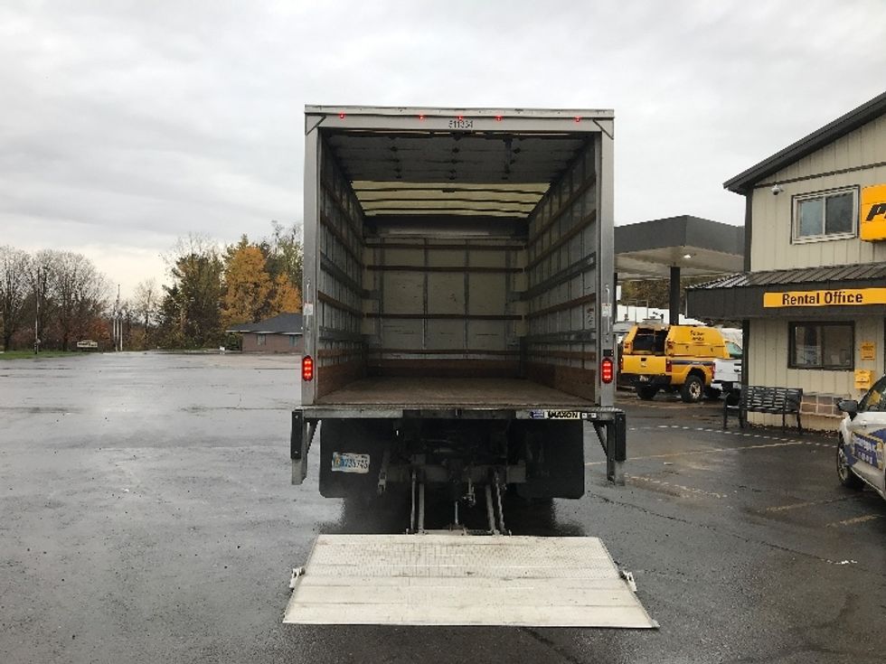 Light Duty Box Truck-Light and Medium Duty Trucks-Isuzu-2023-NPR EFI-New Castle-DE-98,754\n\t\tmiles-$ 41,250 - Image 9