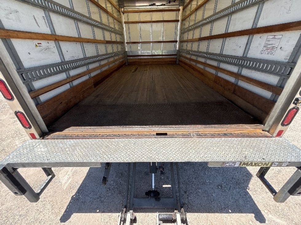 Light Duty Box Truck-Light and Medium Duty Trucks-Isuzu-2023-NPR EFI-Ocala-FL-117,910\n\t\tmiles-$ 43,250 - Image 10