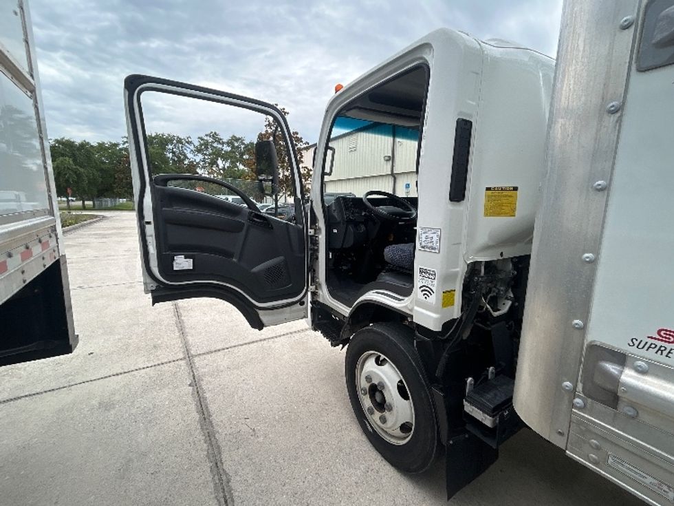 Light Duty Box Truck-Light and Medium Duty Trucks-Isuzu-2023-NPR EFI-Ocala-FL-117,910\n\t\tmiles-$ 43,250 - Image 16