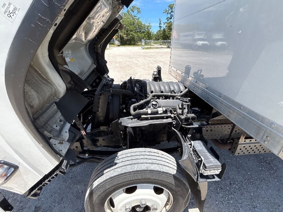 Light Duty Box Truck-Light and Medium Duty Trucks-Isuzu-2023-NPR EFI-Ocala-FL-117,910\n\t\tmiles-$ 43,250 - Image 24