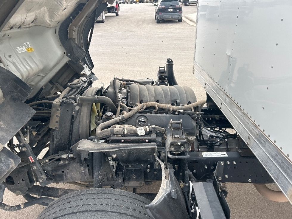 Light Duty Box Truck-Light and Medium Duty Trucks-Isuzu-2023-NPR EFI-Odessa-TX-48,320\n\t\tmiles-$ 52,250 - Image 24