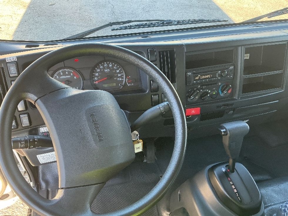 Light Duty Box Truck-Light and Medium Duty Trucks-Isuzu-2023-NPR EFI-Orlando-FL-100,894\n\t\tmiles-$ 45,500 - Image 18