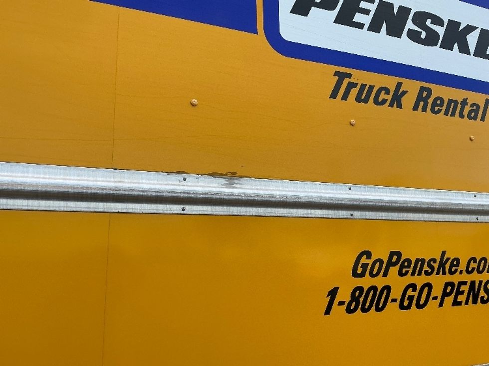 Light Duty Box Truck-Light and Medium Duty Trucks-Isuzu-2023-NPR EFI-Pensacola-FL-105,089\n\t\tmiles-$ 42,250 - Image 28