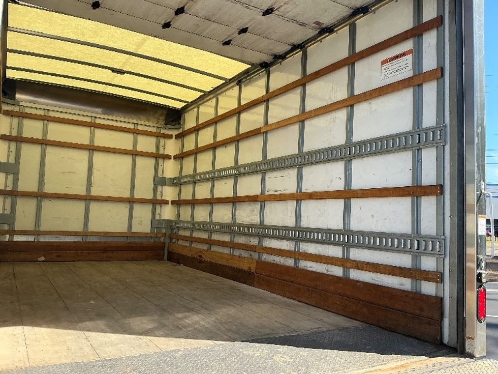 Light Duty Box Truck-Light and Medium Duty Trucks-Isuzu-2023-NPR EFI-Pensacola-FL-127,050\n\t\tmiles-$ 39,250 - Image 12