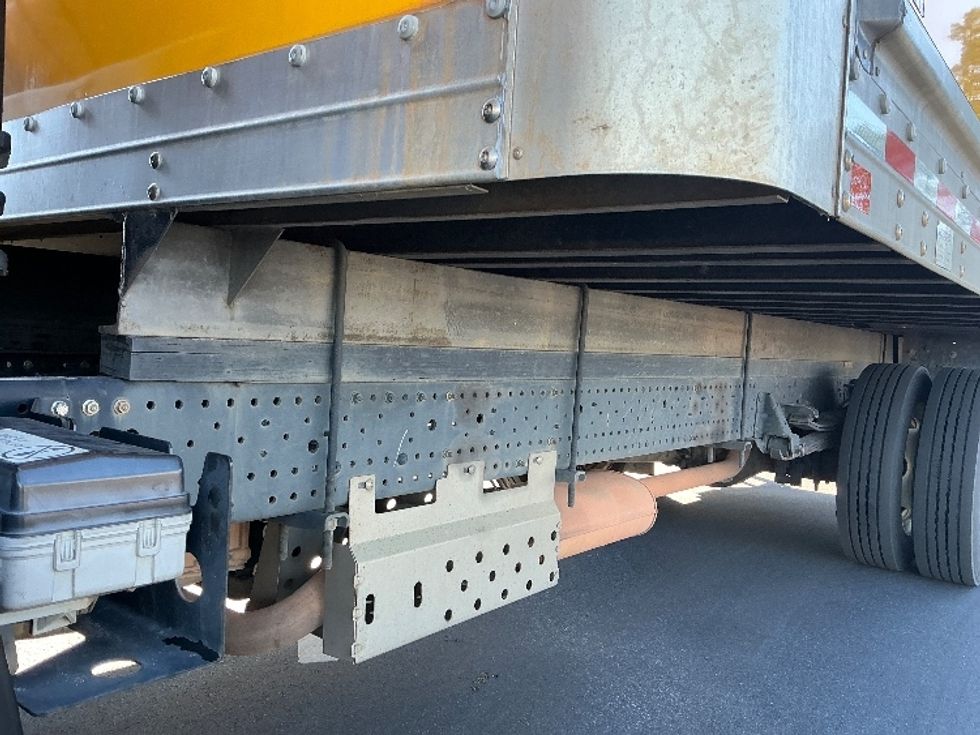 Light Duty Box Truck-Light and Medium Duty Trucks-Isuzu-2023-NPR EFI-Pensacola-FL-127,050\n\t\tmiles-$ 39,250 - Image 5