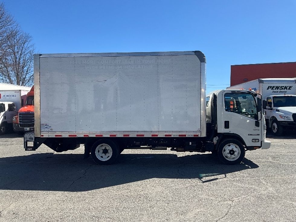 Light Duty Box Truck-Light and Medium Duty Trucks-Isuzu-2023-NPR EFI-Rockville-MD-35,752\n\t\tmiles-$ 54,000 - Image 15