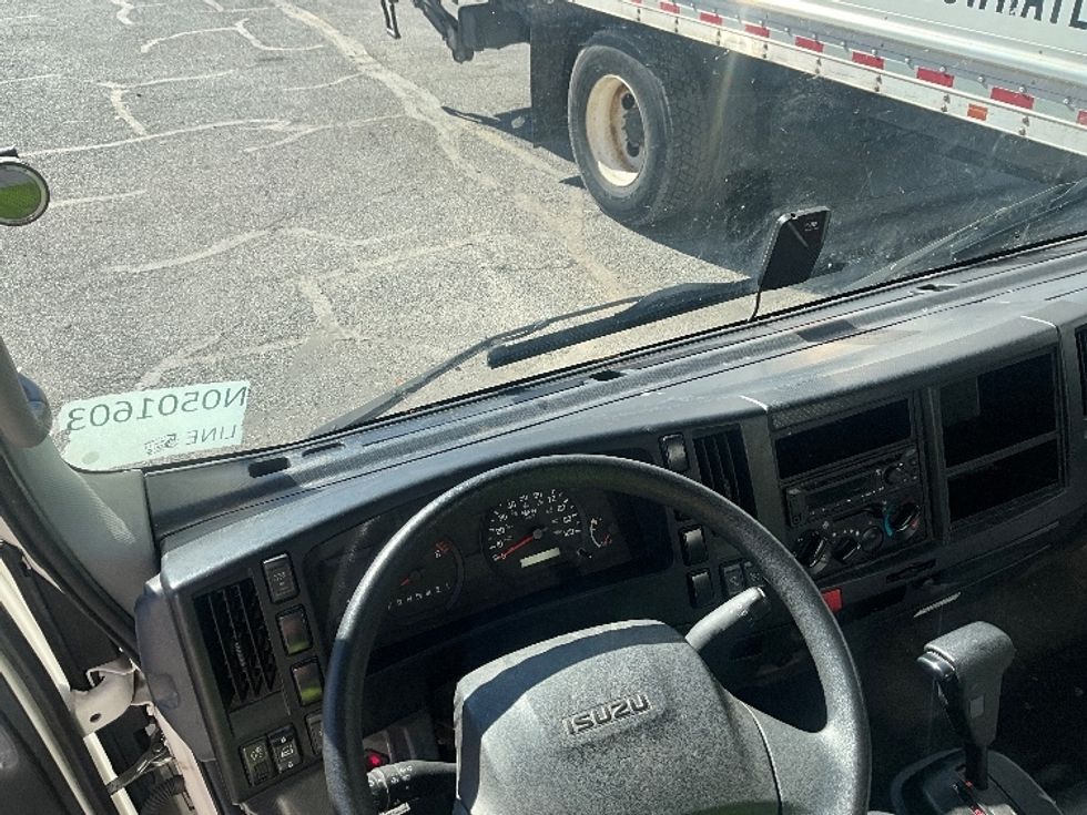 Light Duty Box Truck-Light and Medium Duty Trucks-Isuzu-2023-NPR EFI-Rockville-MD-35,752\n\t\tmiles-$ 54,000 - Image 24