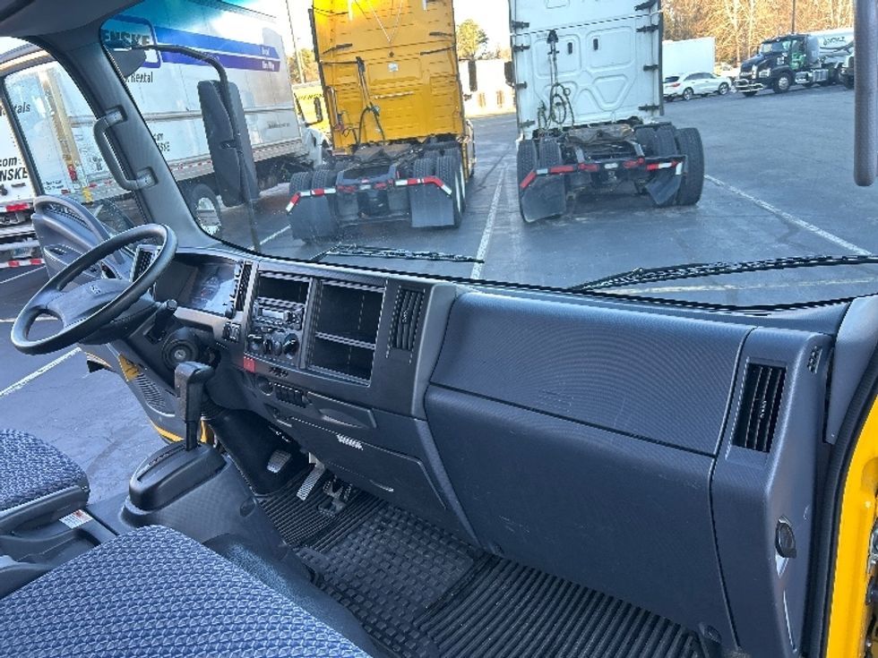 Light Duty Box Truck-Light and Medium Duty Trucks-Isuzu-2023-NPR EFI-Sandston-VA-129,854\n\t\tmiles-$ 37,250 - Image 21