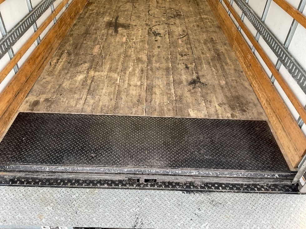 Light Duty Box Truck-Light and Medium Duty Trucks-Isuzu-2023-NPR EFI-Tampa-FL-102,309\n\t\tmiles-$ 44,500 - Image 10