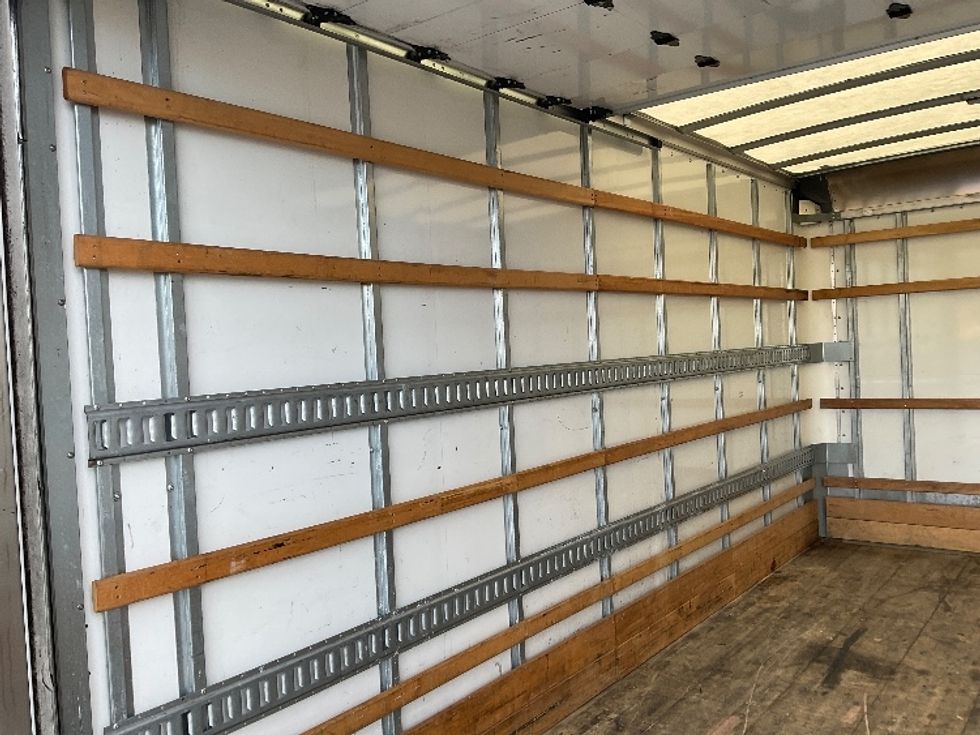 Light Duty Box Truck-Light and Medium Duty Trucks-Isuzu-2023-NPR EFI-Tampa-FL-102,309\n\t\tmiles-$ 44,500 - Image 11