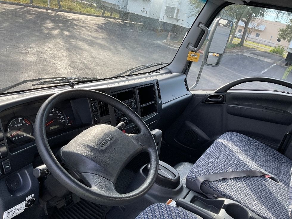 Light Duty Box Truck-Light and Medium Duty Trucks-Isuzu-2023-NPR EFI-Tampa-FL-102,309\n\t\tmiles-$ 44,500 - Image 17