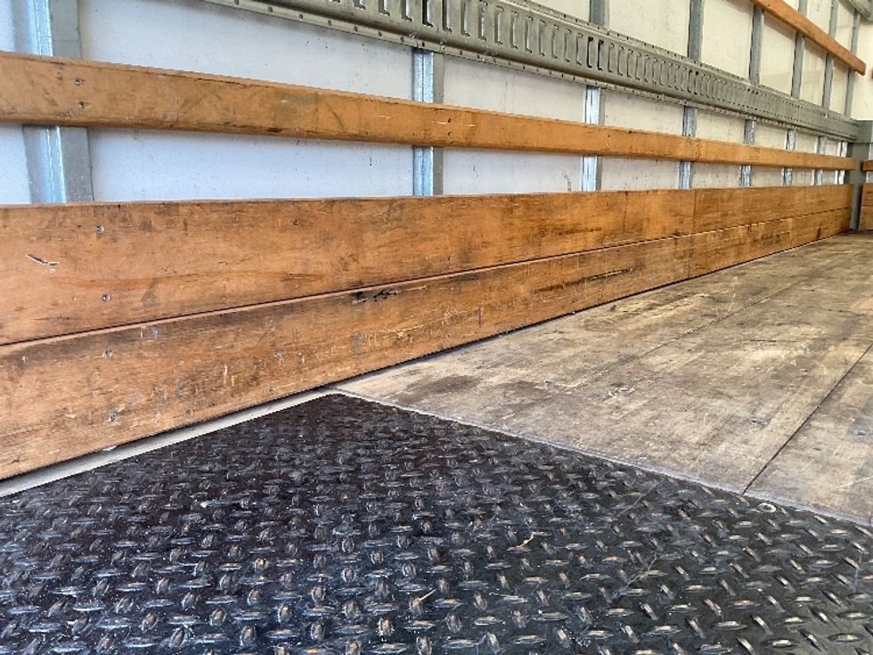 Light Duty Box Truck-Light and Medium Duty Trucks-Isuzu-2023-NPR EFI-Tampa-FL-102,309\n\t\tmiles-$ 44,500 - Image 26