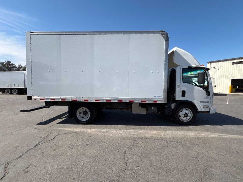 Light Duty Box Truck-Light and Medium Duty Trucks-Isuzu-2023-NPR EFI-Torrance-CA-91,446\n\t\tmiles-$ 47,000 - Image 13