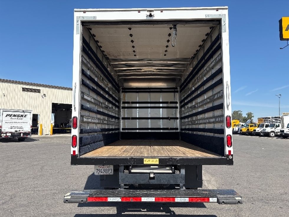 Light Duty Box Truck-Light and Medium Duty Trucks-Isuzu-2023-NPR EFI-Torrance-CA-91,446\n\t\tmiles-$ 47,000 - Image 8