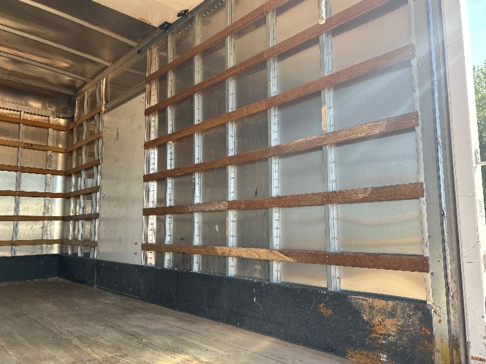 Light Duty Box Truck-Light and Medium Duty Trucks-Isuzu-2023-NPR EFI-Tyler-TX-42,882\n\t\tmiles-$ 51,250 - Image 11