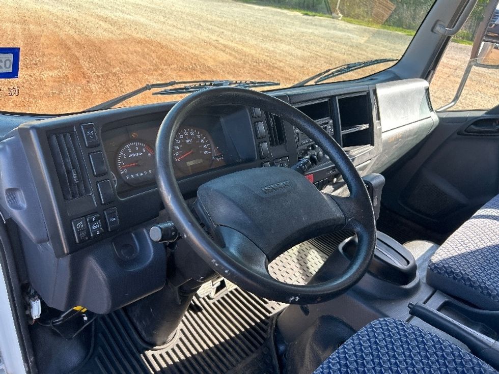 Light Duty Box Truck-Light and Medium Duty Trucks-Isuzu-2023-NPR EFI-Tyler-TX-42,882\n\t\tmiles-$ 51,250 - Image 16