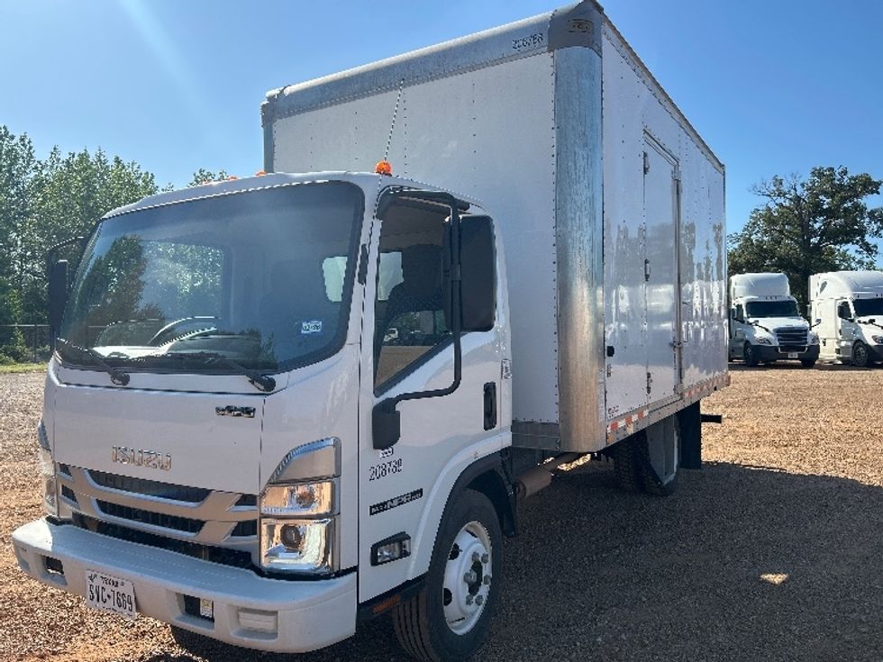 Light Duty Box Truck-Light and Medium Duty Trucks-Isuzu-2023-NPR EFI-Tyler-TX-42,882\n\t\tmiles-$ 51,250 - Image 3