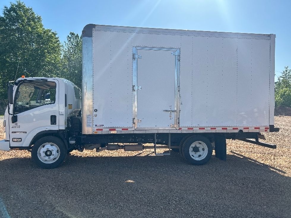 Light Duty Box Truck-Light and Medium Duty Trucks-Isuzu-2023-NPR EFI-Tyler-TX-42,882\n\t\tmiles-$ 51,250 - Image 4