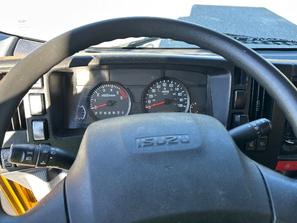 Light Duty Box Truck-Light and Medium Duty Trucks-Isuzu-2023-NPR EFI-Valdosta-GA-140,125\n\t\tmiles-$ 35,250 - Image 17