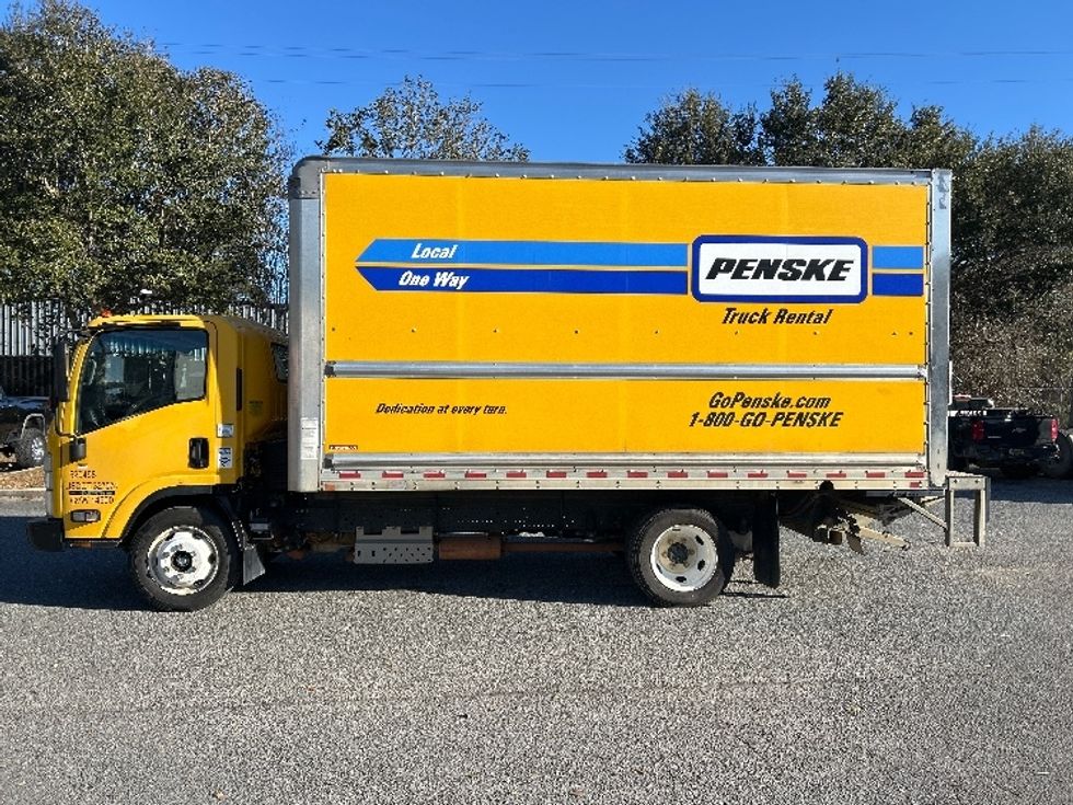 Light Duty Box Truck-Light and Medium Duty Trucks-Isuzu-2023-NPR EFI-Valdosta-GA-140,125\n\t\tmiles-$ 35,250 - Image 4