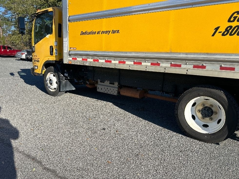Light Duty Box Truck-Light and Medium Duty Trucks-Isuzu-2023-NPR EFI-Valdosta-GA-140,125\n\t\tmiles-$ 35,250 - Image 5