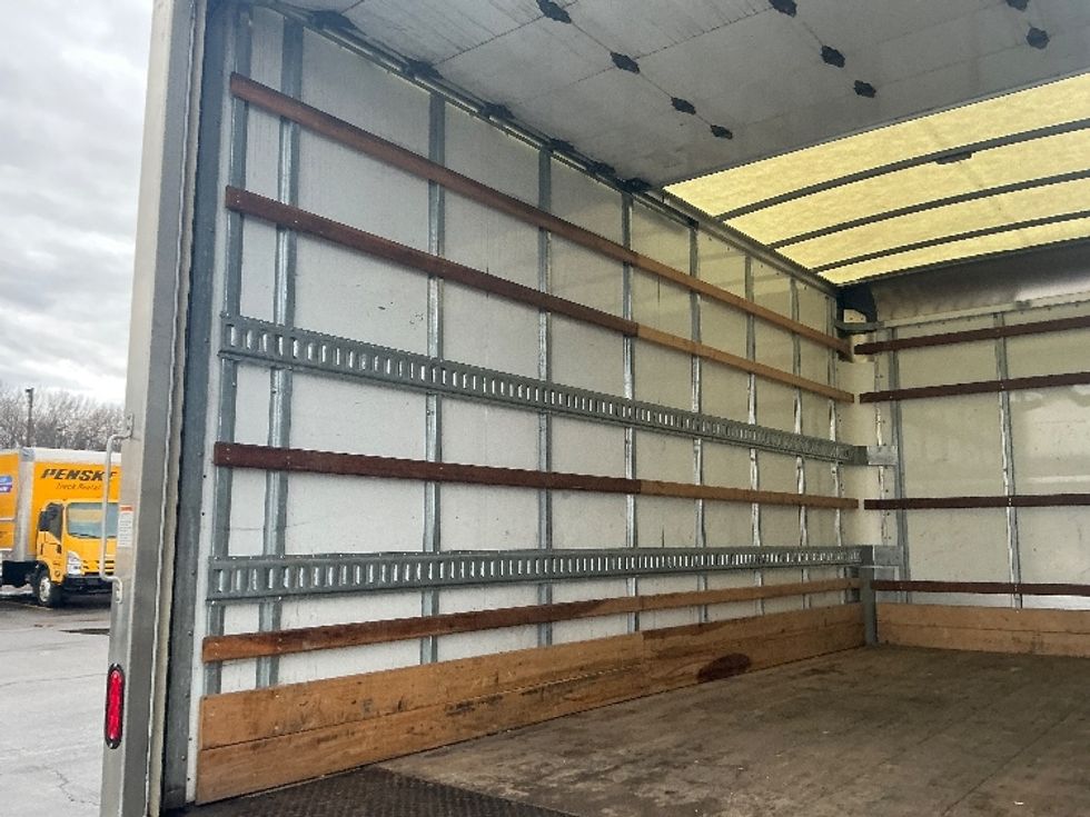 Light Duty Box Truck-Light and Medium Duty Trucks-Isuzu-2023-NPR EFI-Wilkes Barre-PA-103,426\n\t\tmiles-$ 44,500 - Image 11