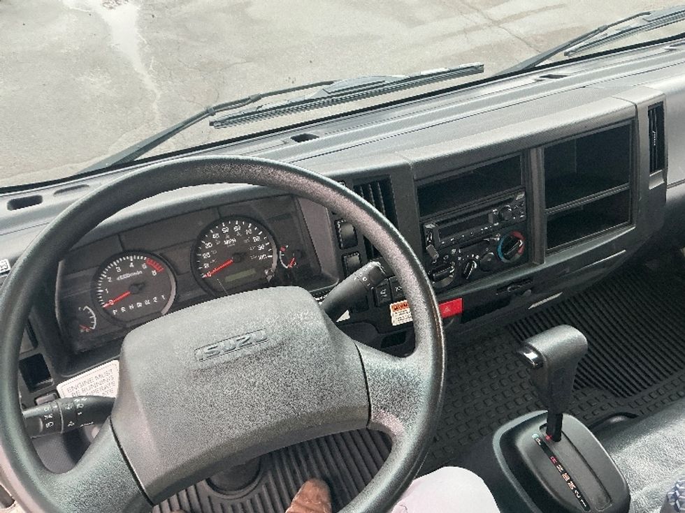 Light Duty Box Truck-Light and Medium Duty Trucks-Isuzu-2023-NPR EFI-Wilkes Barre-PA-103,426\n\t\tmiles-$ 44,500 - Image 18