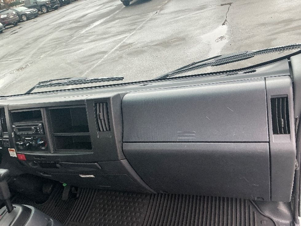 Light Duty Box Truck-Light and Medium Duty Trucks-Isuzu-2023-NPR EFI-Wilkes Barre-PA-103,426\n\t\tmiles-$ 44,500 - Image 21