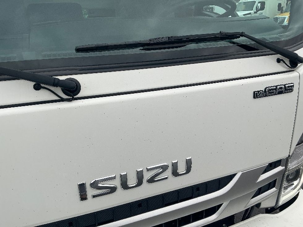 Light Duty Box Truck-Light and Medium Duty Trucks-Isuzu-2023-NPR EFI-Wilkes Barre-PA-103,426\n\t\tmiles-$ 44,500 - Image 26