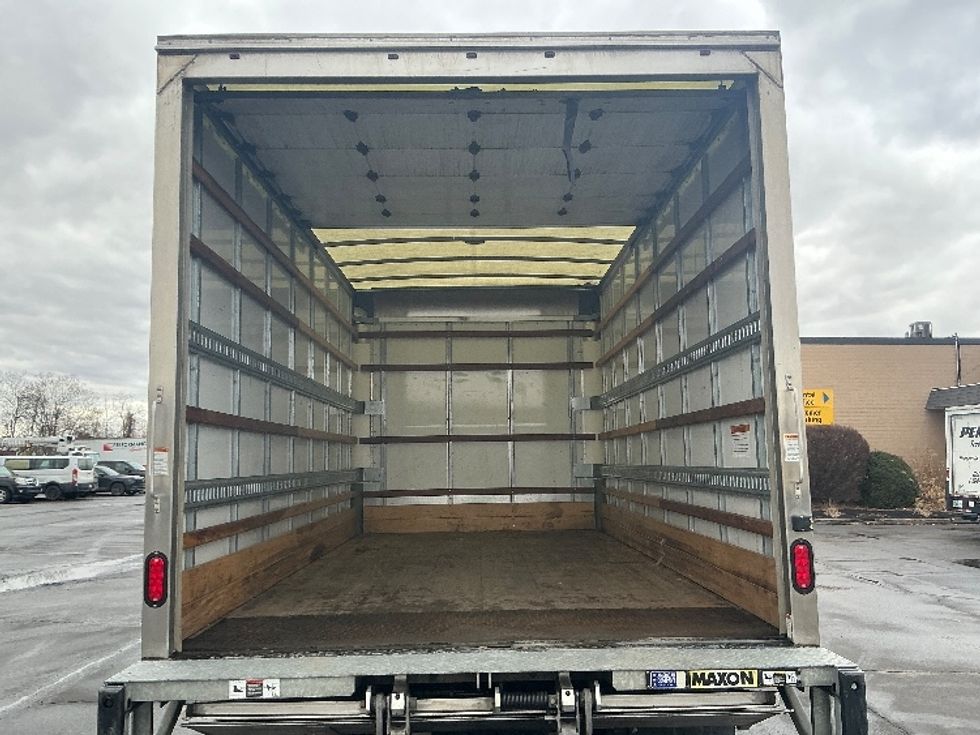 Light Duty Box Truck-Light and Medium Duty Trucks-Isuzu-2023-NPR EFI-Wilkes Barre-PA-103,426\n\t\tmiles-$ 44,500 - Image 8