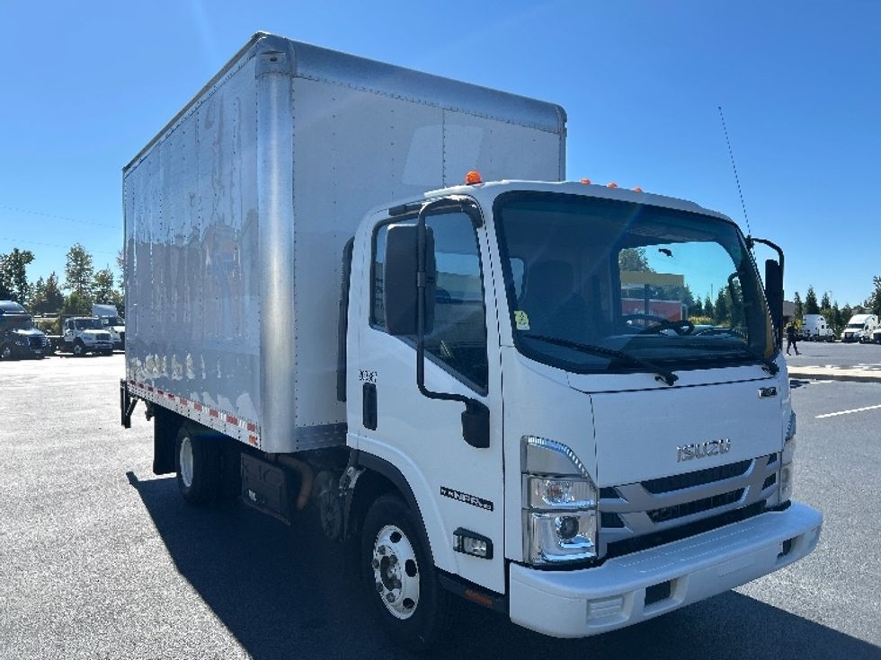 Light Duty Box Truck-Light and Medium Duty Trucks-Isuzu-2023-NPR-Greensboro-NC-177,548\n\t\tmiles-$ 37,500 - Image 1