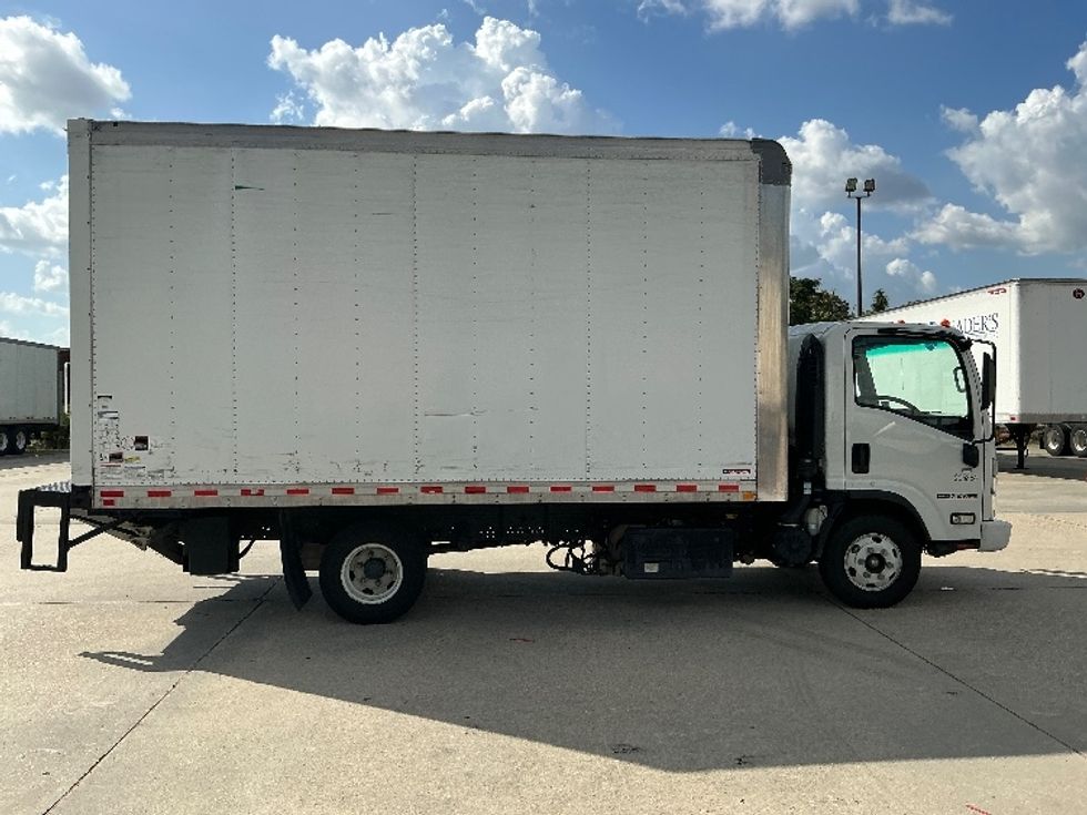 Light Duty Box Truck-Light and Medium Duty Trucks-Isuzu-2023-NPR-Hammond-LA-102,641\n\t\tmiles-$ 51,000 - Image 15