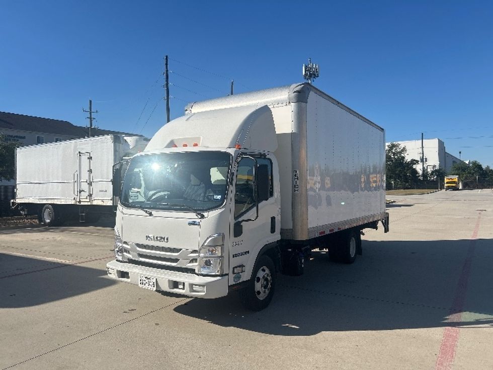 Light Duty Box Truck-Light and Medium Duty Trucks-Isuzu-2023-NPR-Houston-TX-125,255\n\t\tmiles-$ 46,750 - Image 3