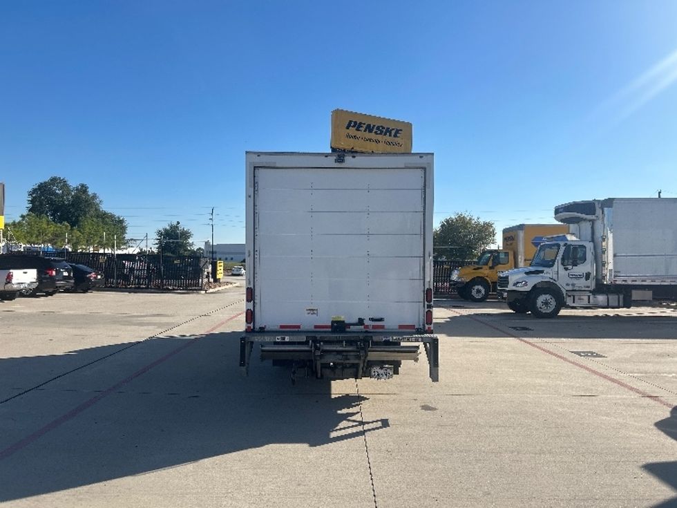 Light Duty Box Truck-Light and Medium Duty Trucks-Isuzu-2023-NPR-Houston-TX-125,255\n\t\tmiles-$ 46,750 - Image 7