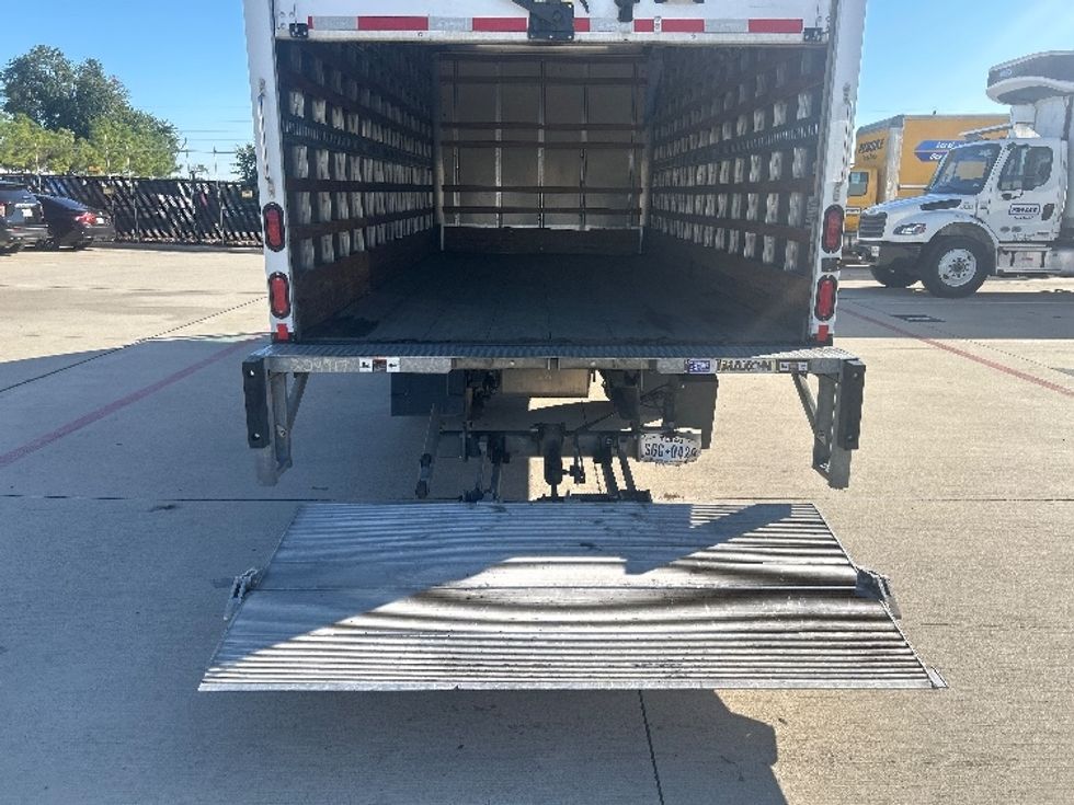 Light Duty Box Truck-Light and Medium Duty Trucks-Isuzu-2023-NPR-Houston-TX-125,255\n\t\tmiles-$ 46,750 - Image 9
