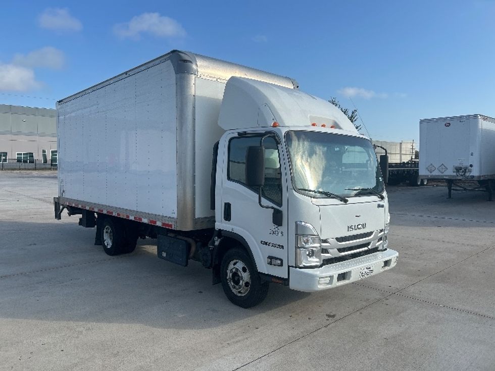 Light Duty Box Truck-Light and Medium Duty Trucks-Isuzu-2023-NPR-Houston-TX-132,796\n\t\tmiles-$ 44,000 - Image 1