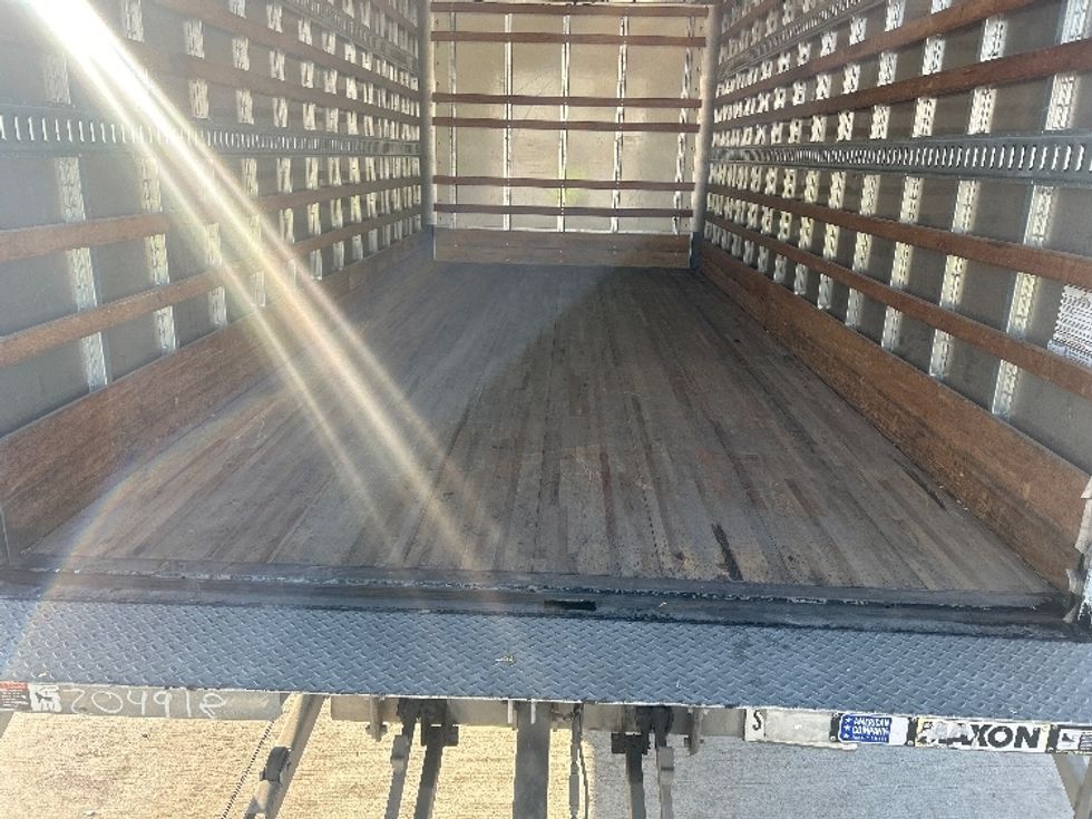 Light Duty Box Truck-Light and Medium Duty Trucks-Isuzu-2023-NPR-Houston-TX-132,796\n\t\tmiles-$ 44,000 - Image 10