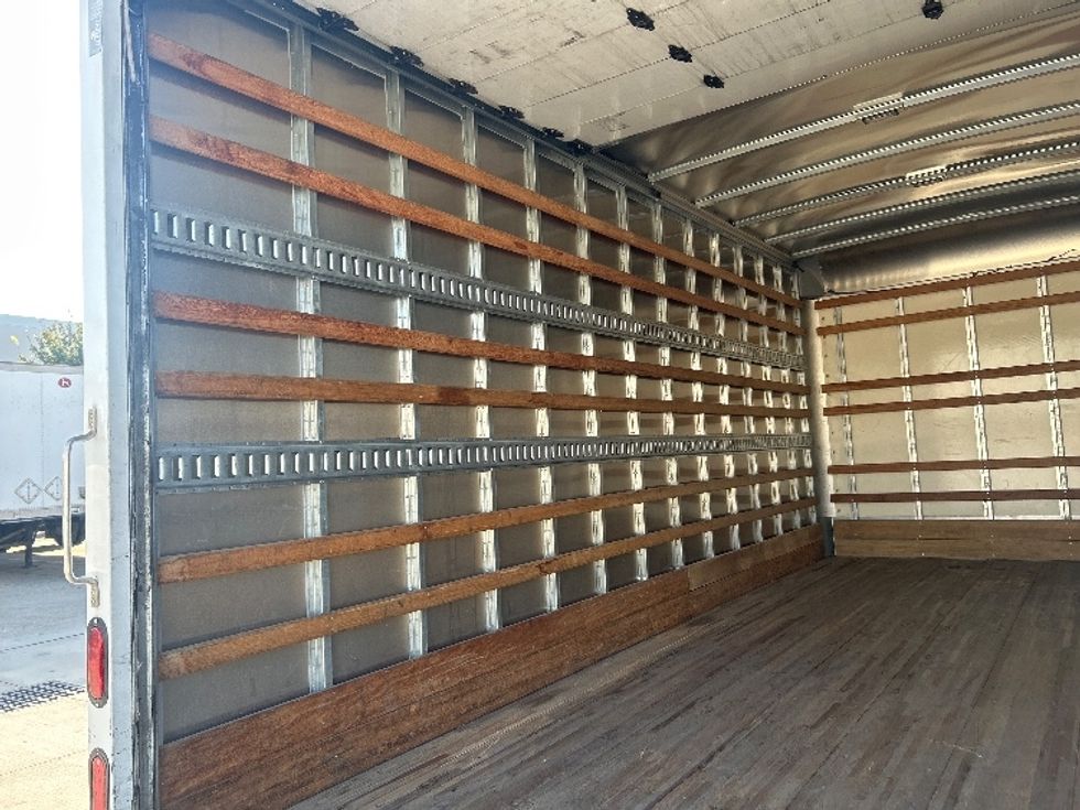 Light Duty Box Truck-Light and Medium Duty Trucks-Isuzu-2023-NPR-Houston-TX-132,796\n\t\tmiles-$ 44,000 - Image 11