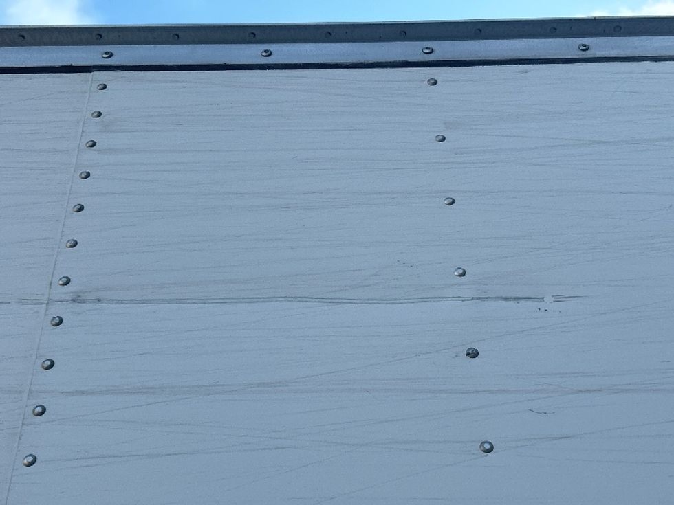 Light Duty Box Truck-Light and Medium Duty Trucks-Isuzu-2023-NPR-Houston-TX-132,796\n\t\tmiles-$ 44,000 - Image 25