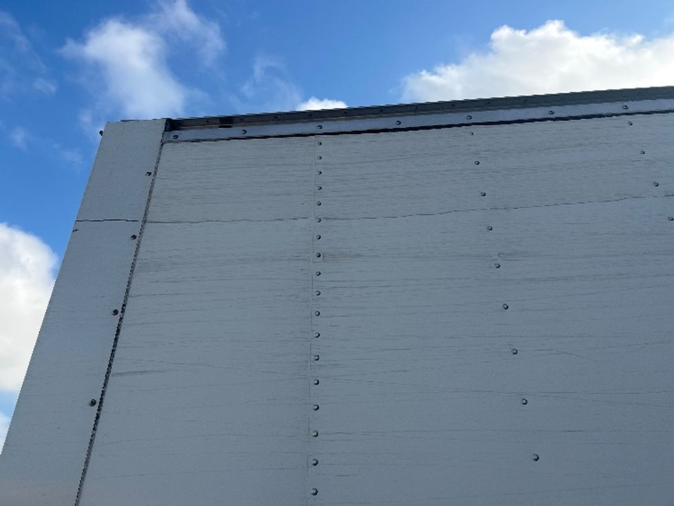 Light Duty Box Truck-Light and Medium Duty Trucks-Isuzu-2023-NPR-Houston-TX-132,796\n\t\tmiles-$ 44,000 - Image 26