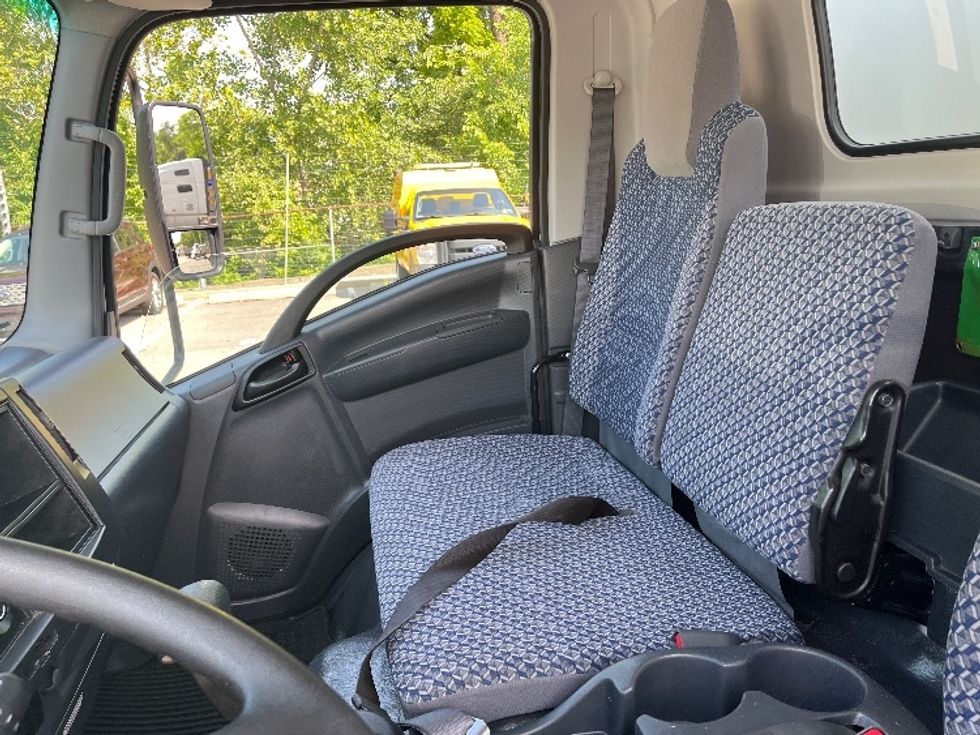 Light Duty Box Truck-Light and Medium Duty Trucks-Isuzu-2023-NPR-King Of Prussia-PA-129,182\n\t\tmiles-$ 44,250 - Image 19