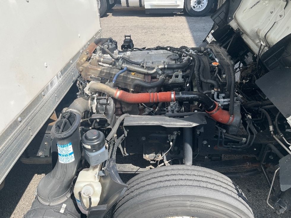 Light Duty Box Truck-Light and Medium Duty Trucks-Isuzu-2023-NPR-King Of Prussia-PA-129,182\n\t\tmiles-$ 44,250 - Image 23