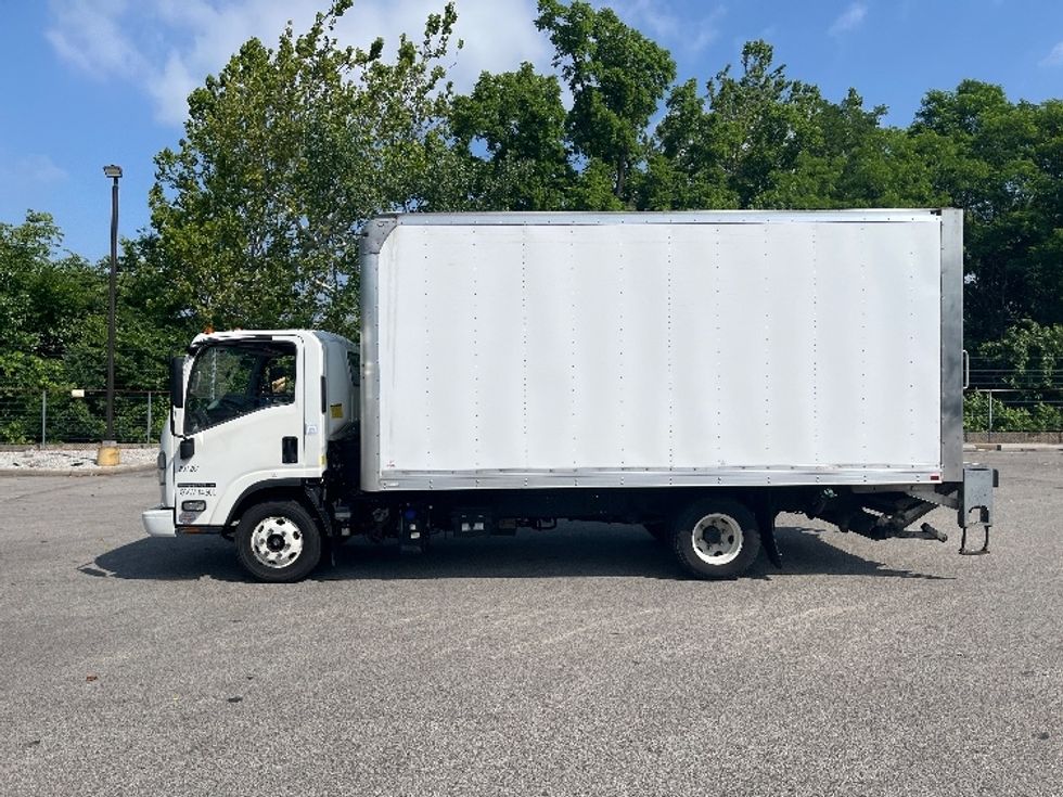 Light Duty Box Truck-Light and Medium Duty Trucks-Isuzu-2023-NPR-King Of Prussia-PA-129,182\n\t\tmiles-$ 44,250 - Image 4
