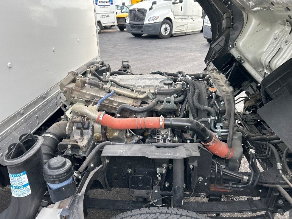 Light Duty Box Truck-Light and Medium Duty Trucks-Isuzu-2023-NPR-Las Vegas-NV-12,751\n\t\tmiles-$ 60,750 - Image 22