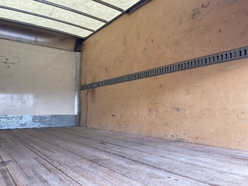 Light Duty Box Truck-Light and Medium Duty Trucks-Isuzu-2023-NPR-Las Vegas-NV-20,185\n\t\tmiles-$ 61,750 - Image 11