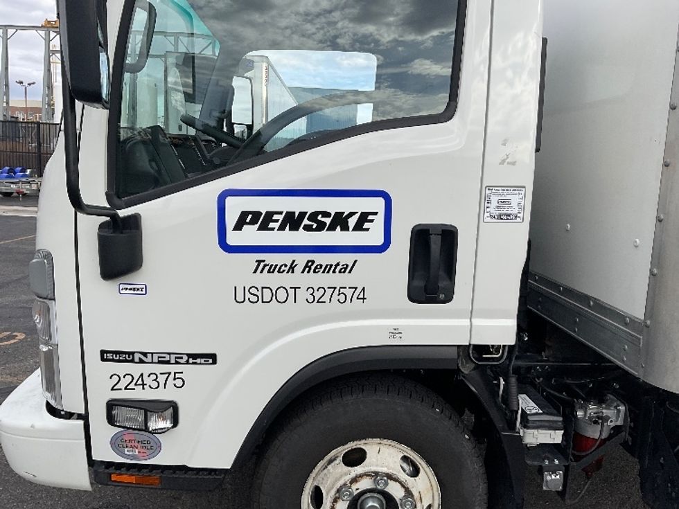 Light Duty Box Truck-Light and Medium Duty Trucks-Isuzu-2023-NPR-Las Vegas-NV-20,185\n\t\tmiles-$ 61,750 - Image 24