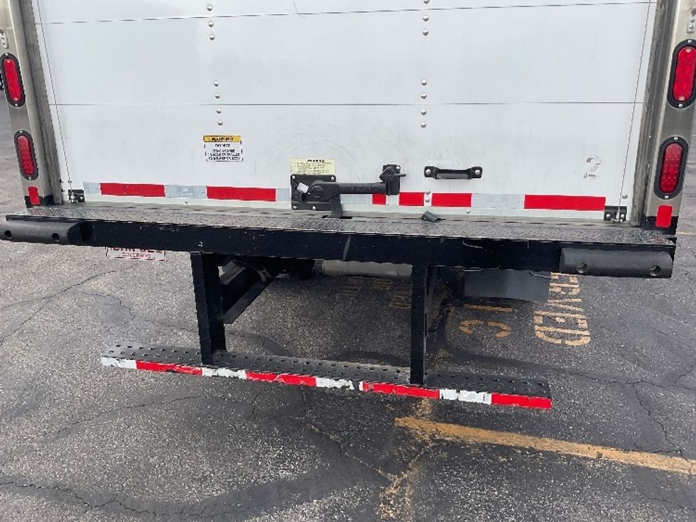 Light Duty Box Truck-Light and Medium Duty Trucks-Isuzu-2023-NPR-Las Vegas-NV-20,185\n\t\tmiles-$ 61,750 - Image 9