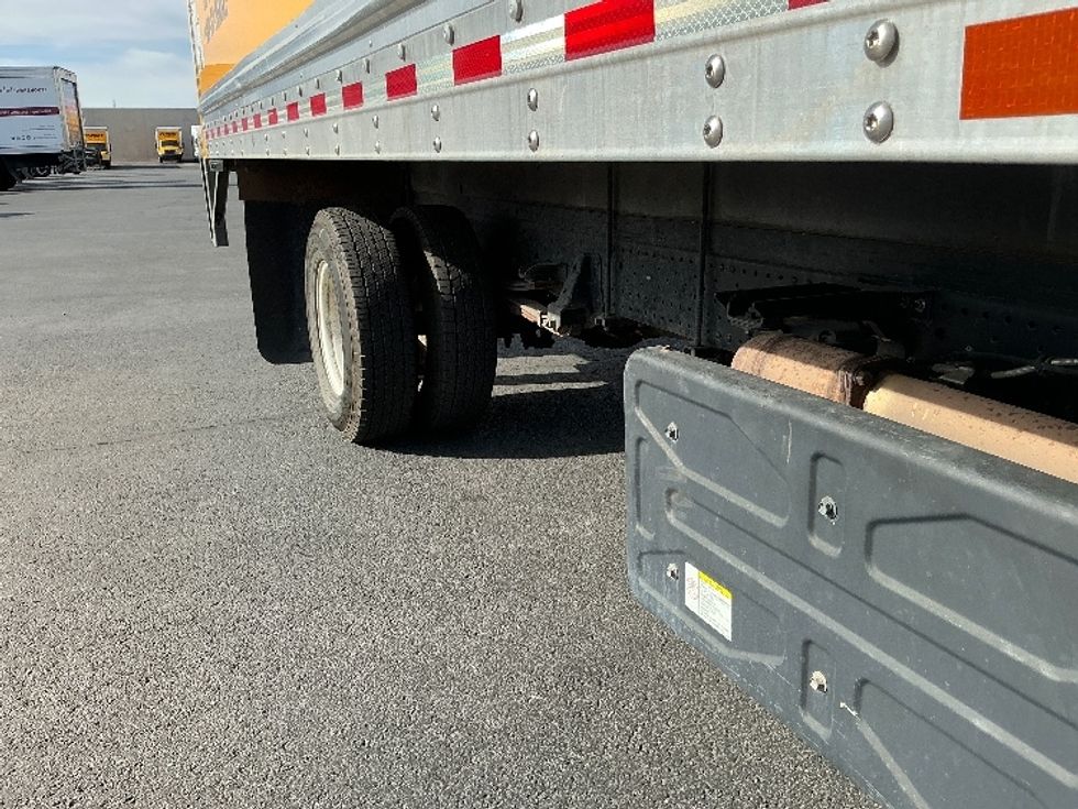 Light Duty Box Truck-Light and Medium Duty Trucks-Isuzu-2023-NPR-Las Vegas-NV-94,927\n\t\tmiles-$ 53,500 - Image 14